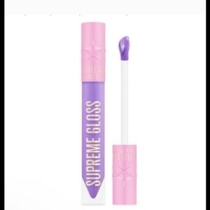 Supreme Gloss Lavender Lip Gloss In Frosting For Dinner